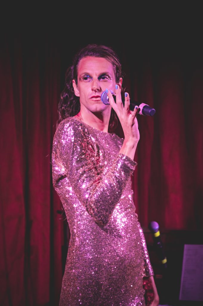 Ambre Rouge (M. Lockwood)